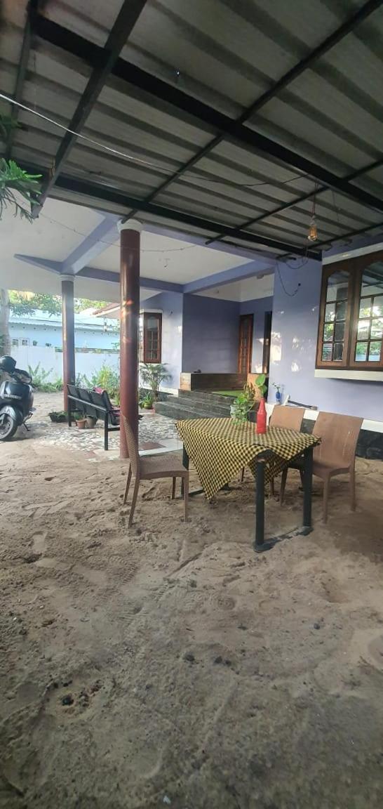 Gothra Beach Casa アーラップーザ県 エクステリア 写真